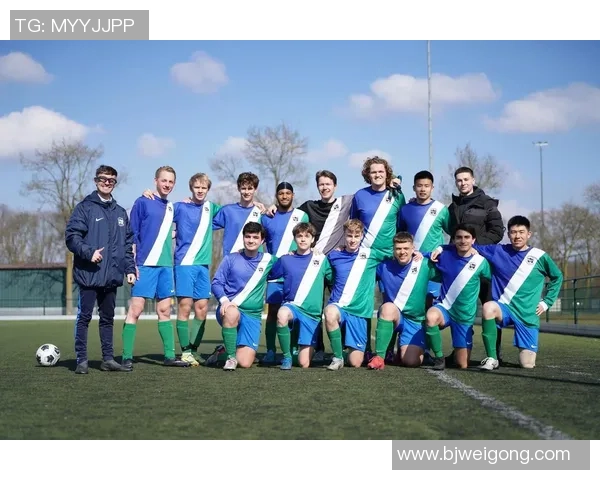 外国足球明星训练时的精彩瞬间与幕后故事揭秘